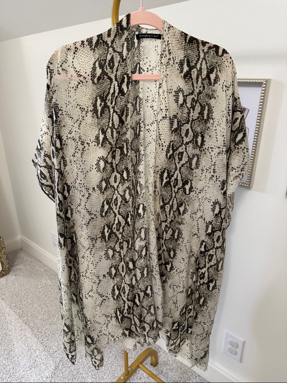 Do everything in love Beige & Black Snake Print Kimono